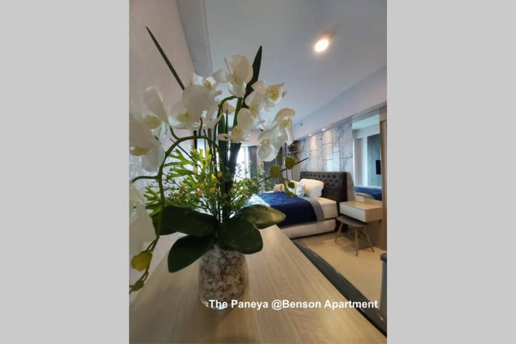 The Paneya @Benson Apartment Surabaya Buitenkant foto